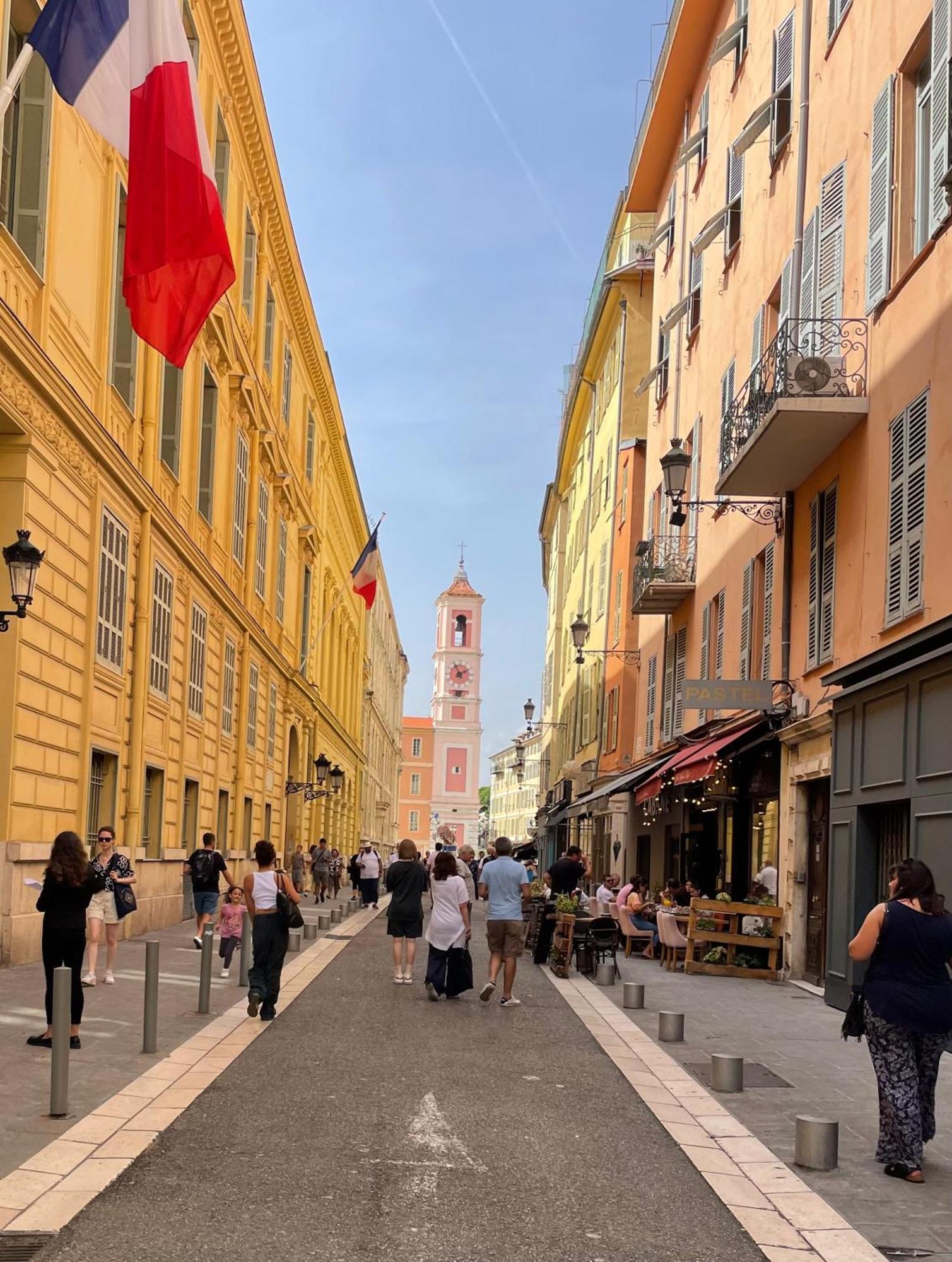 Appartement 2 Pieces Dans Le Vieux - A 3 Min De La Et Du Celebre Cours Saleya Nice